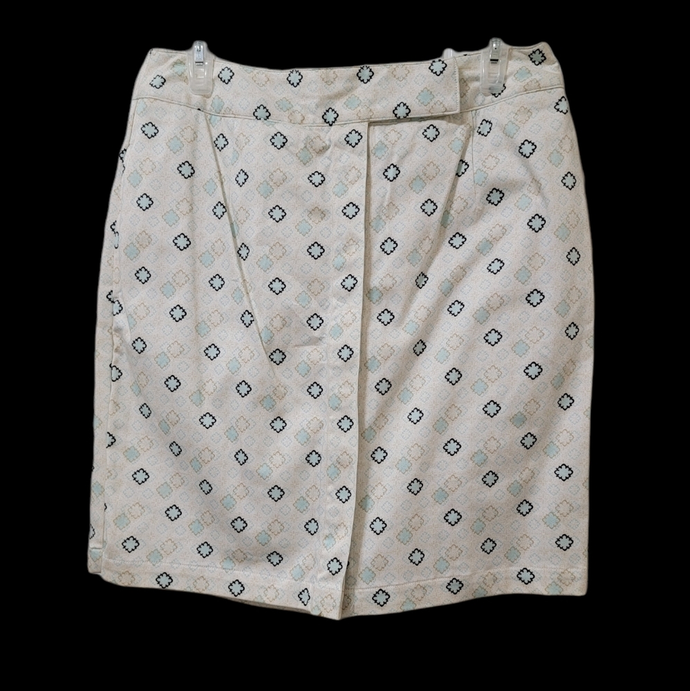 NWT Liz Claiborne Golf Skort Sz 10